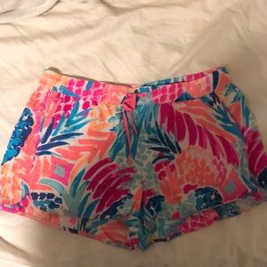 lily pulitzer athletic shorts
